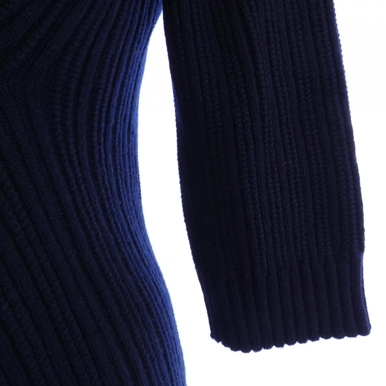 シャネル CHANEL P42912K04372 ニット