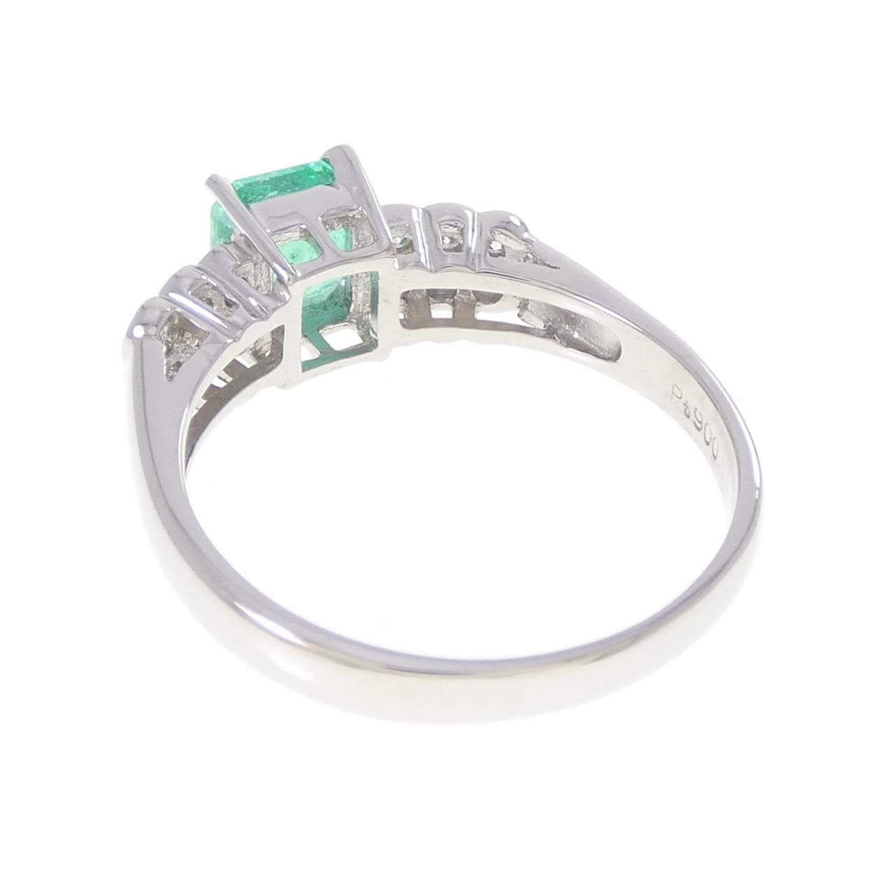 PT900 エメラルド リング 0.74CT