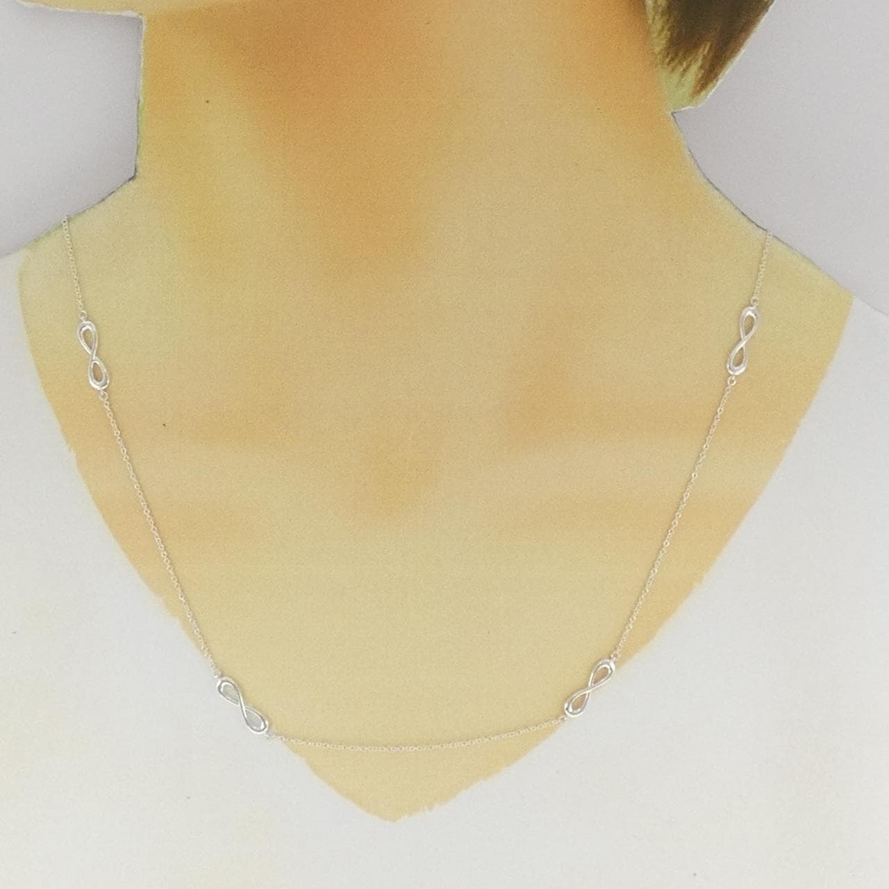 ティファニー インフィニティ エンドレス ネックレス