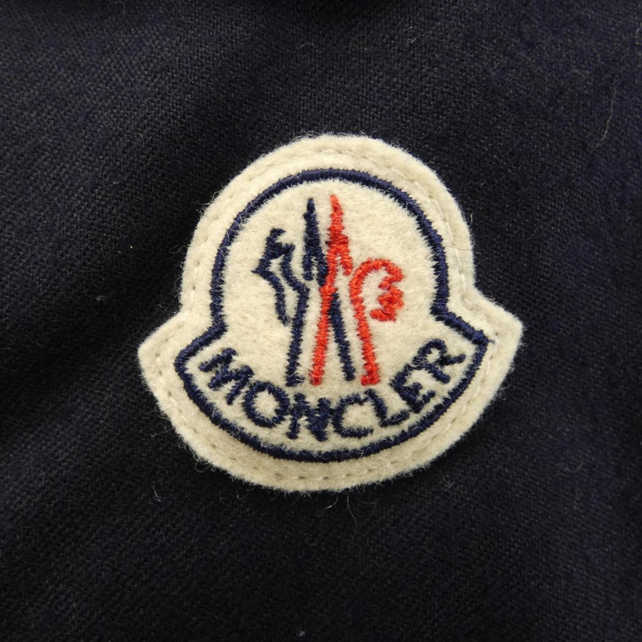 モンクレール MONCLER ダウンジャケット