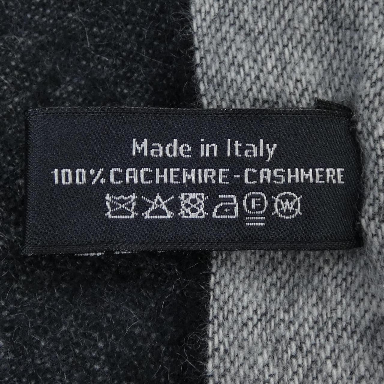 シャネル CHANEL MUFFLER