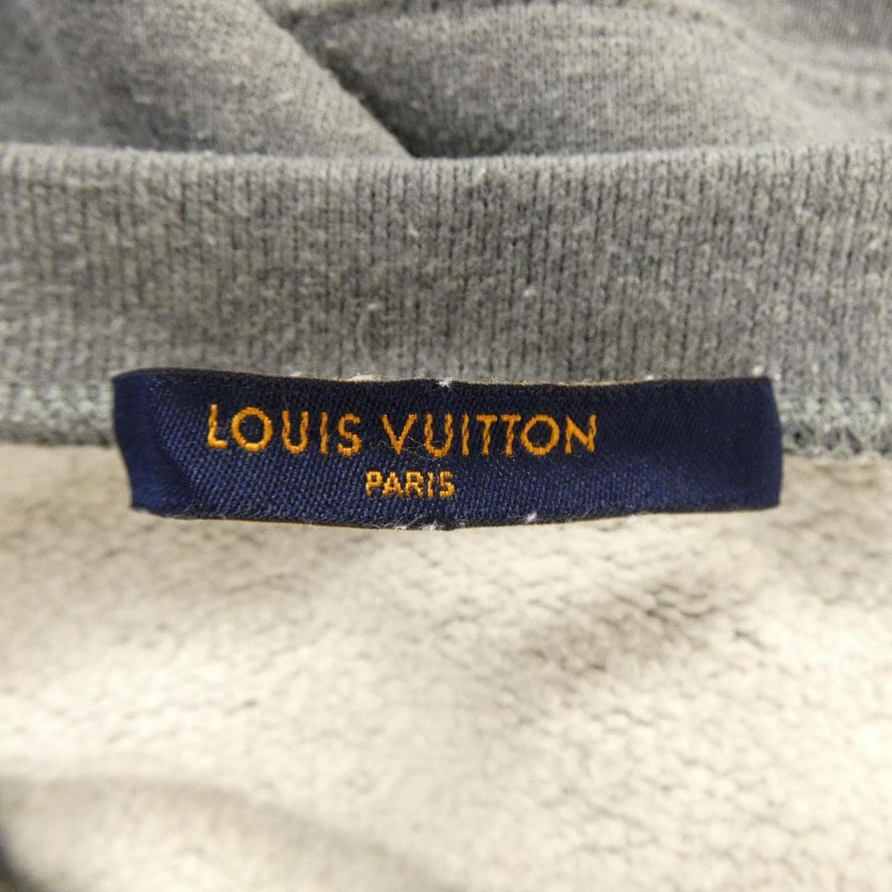 ルイヴィトン LOUIS VUITTON スクエアードLVロゴ HJY13WUYR NIGO スウェット