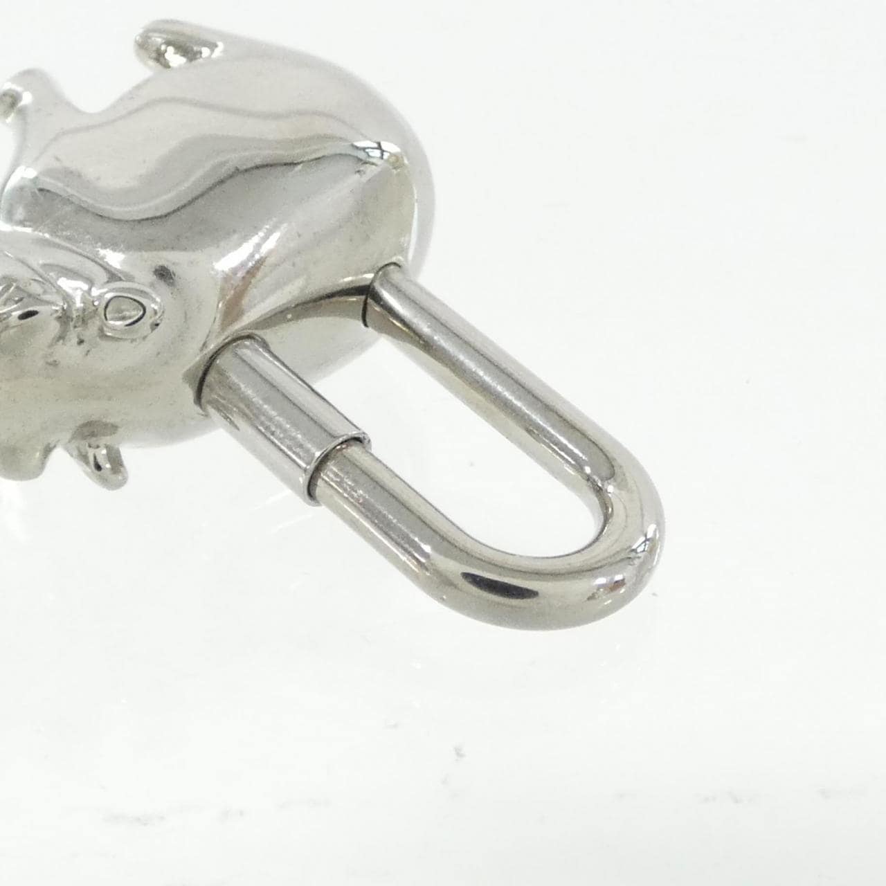 エルメス HIPPO カデナ 044488CK キーホルダー