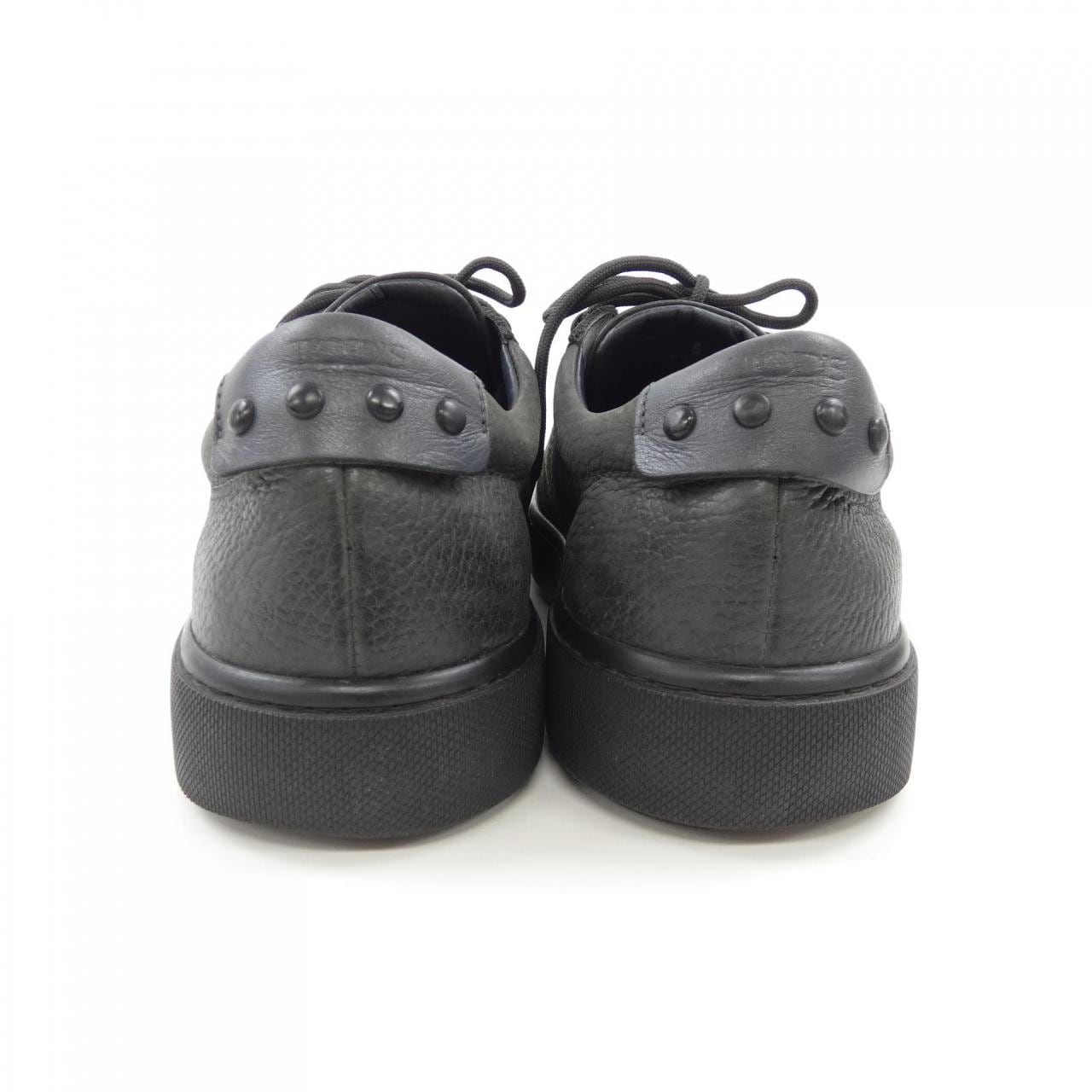 トッズ TOD'S スニーカー