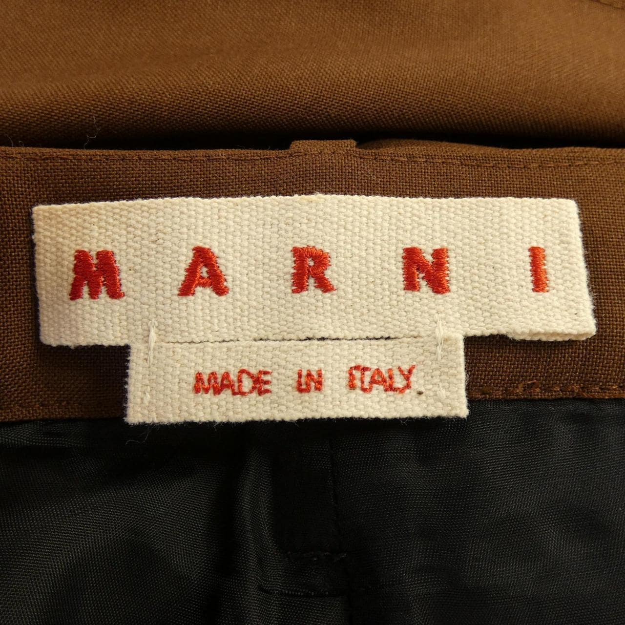 マルニ MARNI PAMA0341A1 パンツ