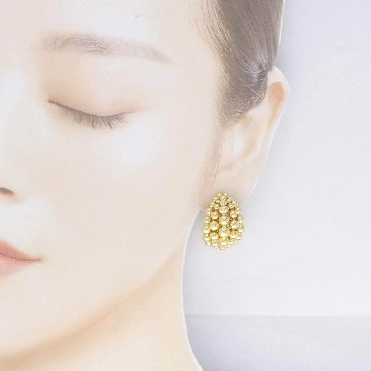 Boucheron Grand de Raisin 耳环