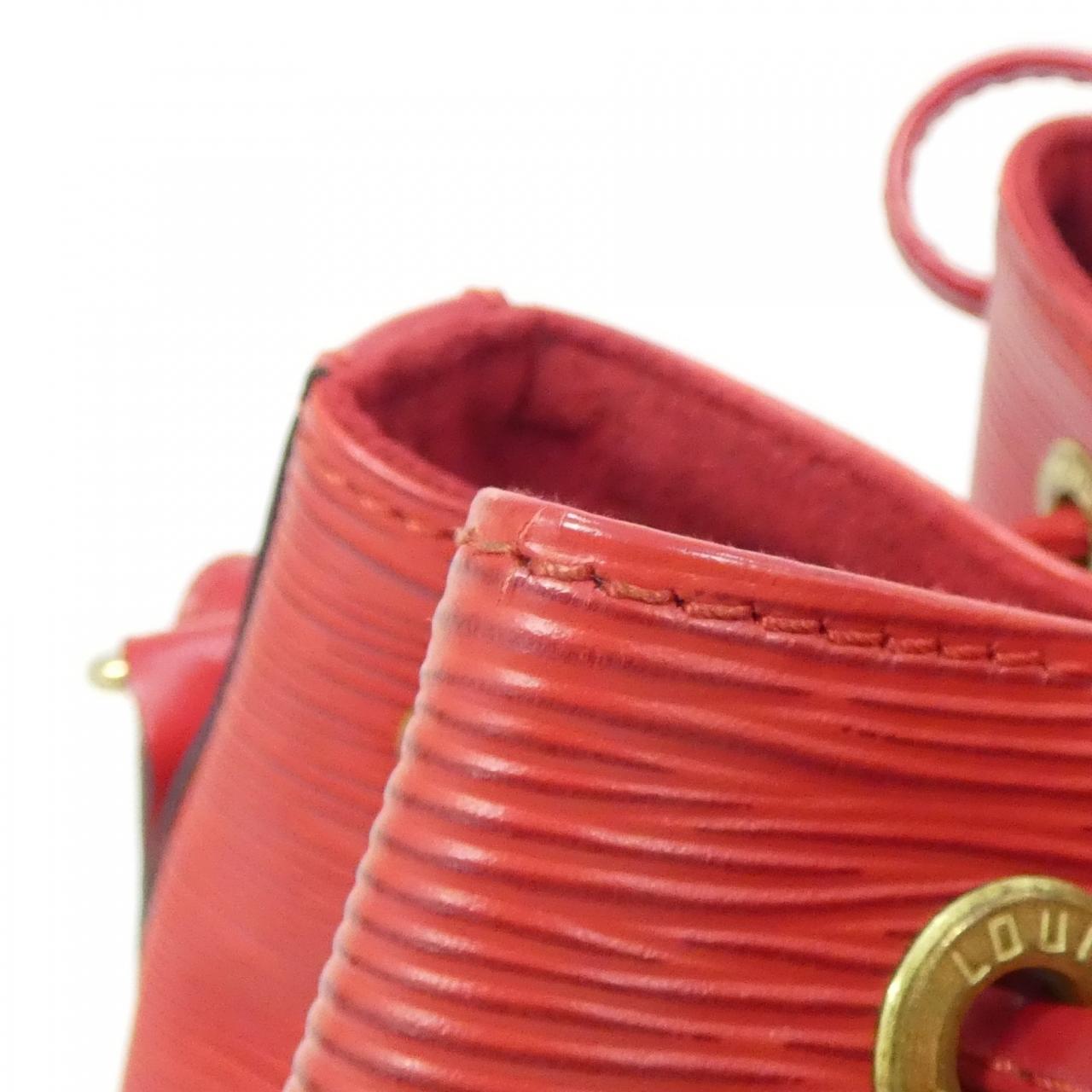 ルイヴィトン エピ プチ ノエ M44107 ショルダーバッグ