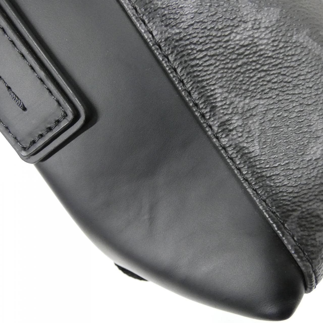 ルイヴィトン モノグラム エクリプス メッセンジャー ヴォワヤージュ PM M40511 ショルダーバッグ