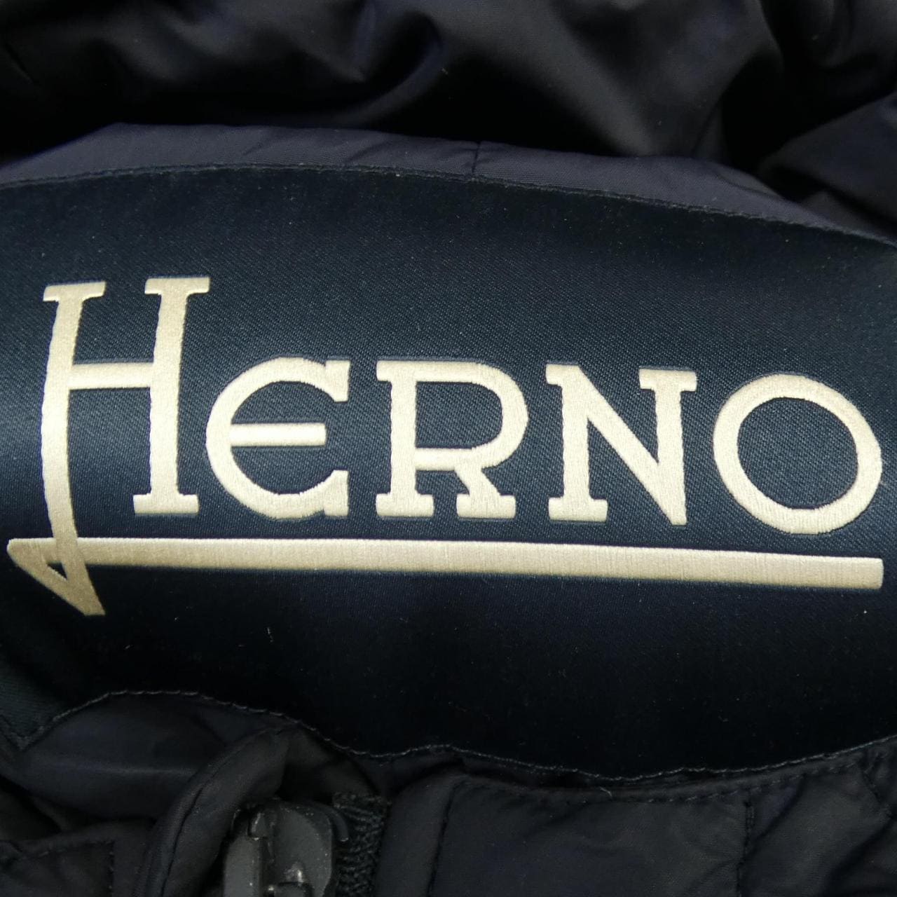 ヘルノ Herno PI0191U ダウンコート