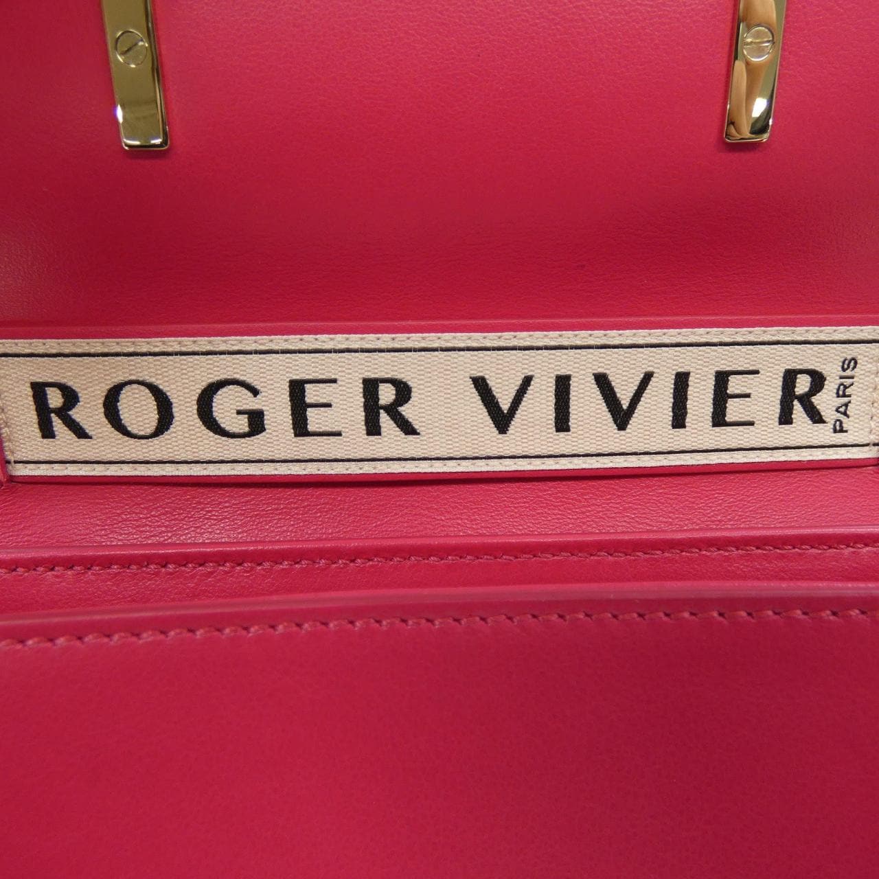 ロジェヴィヴィエ ROGER VIVIER RBWANAB1000XMAM826 BAG