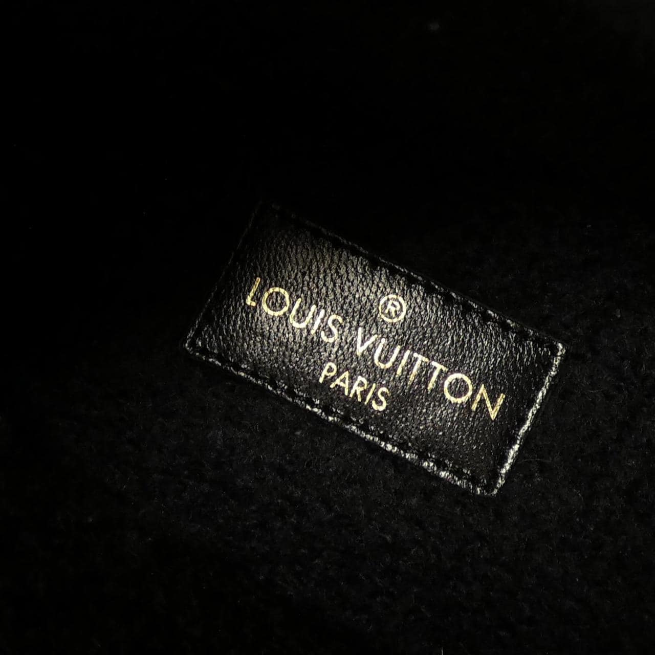 ルイヴィトン LOUIS VUITTON SNOW DROP FLAT ANKLE スノードロップライン ブーツ