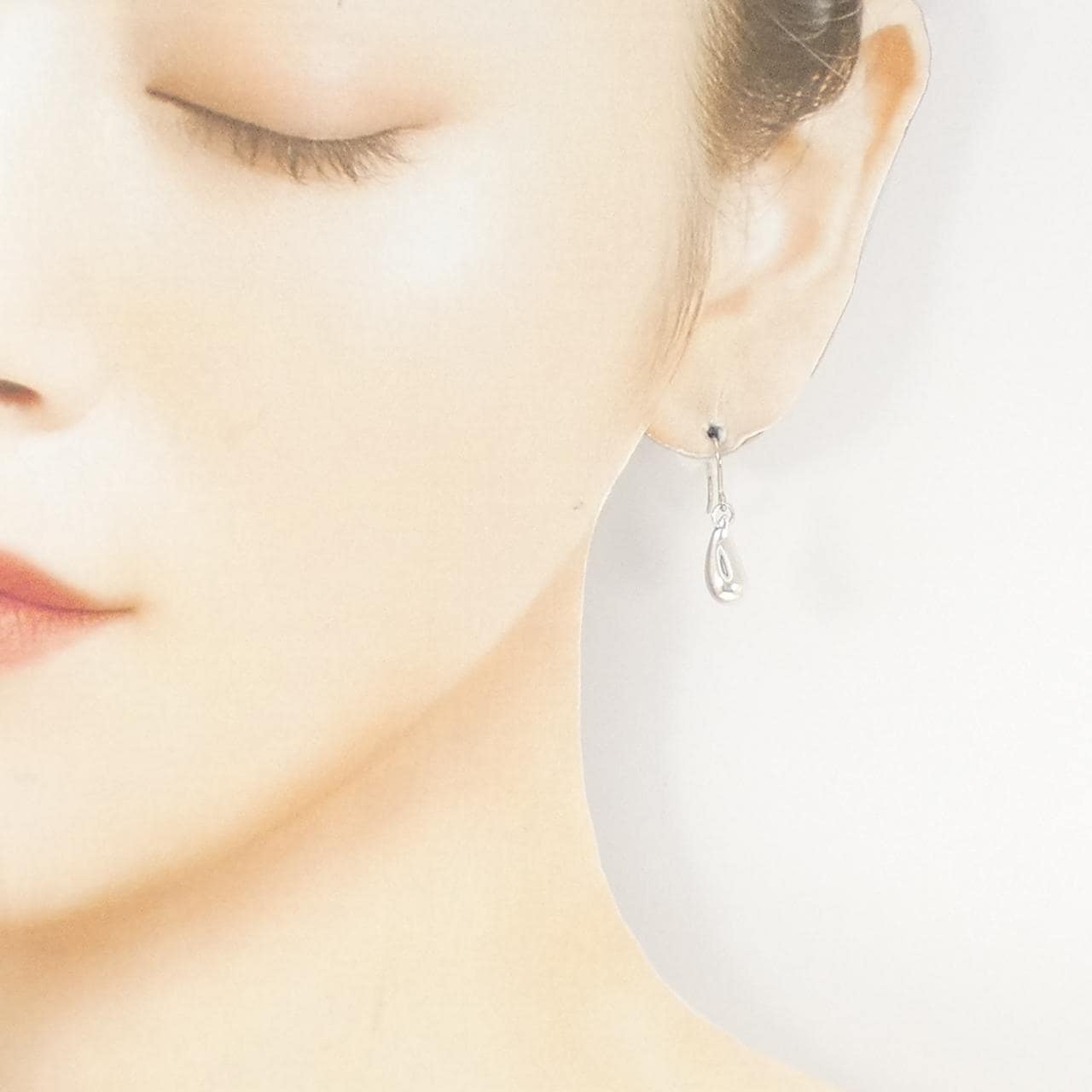 ティファニー ティアドロップ ピアス