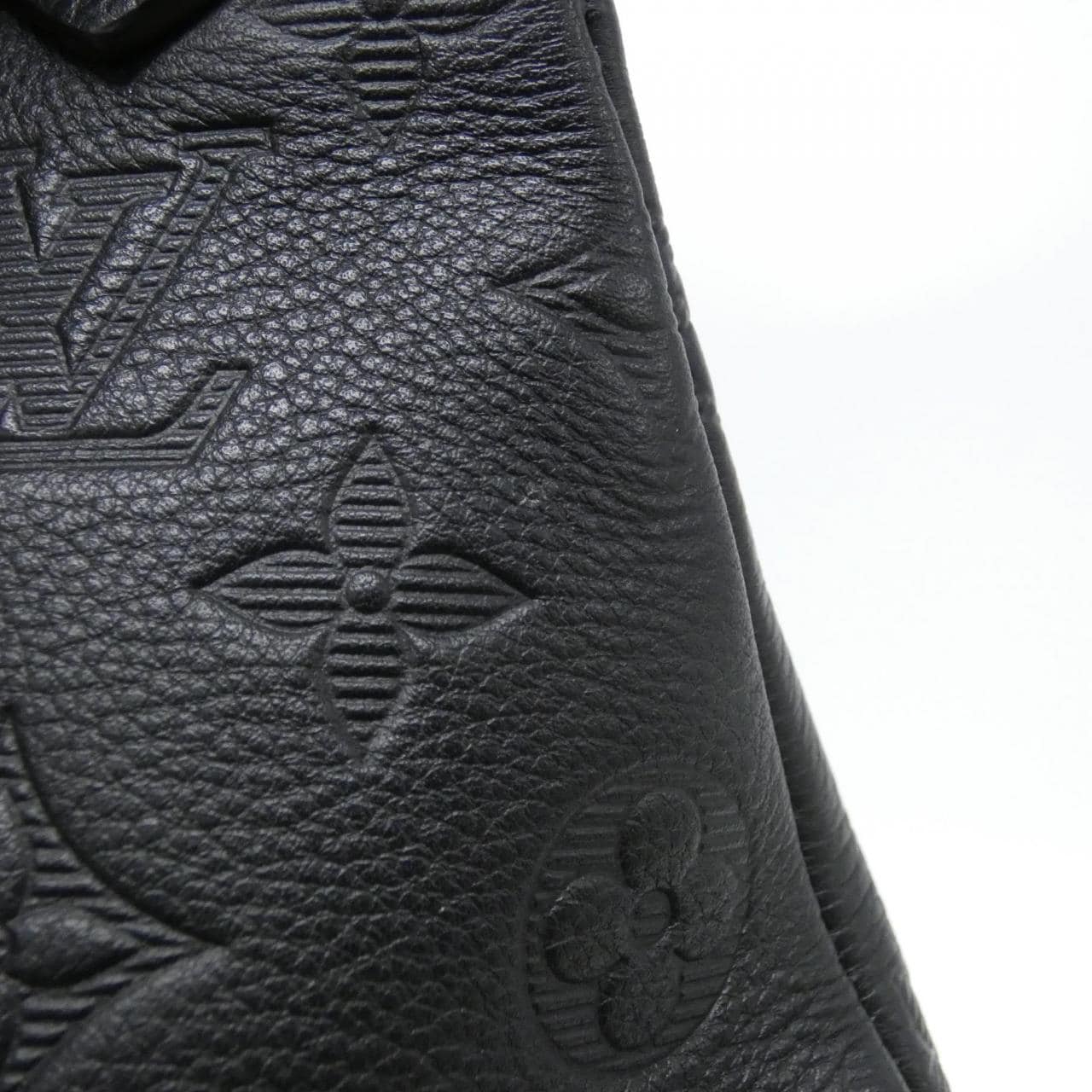 LOUIS VUITTON Monogram Shadow Duo 肩背包 M21890 肩背包