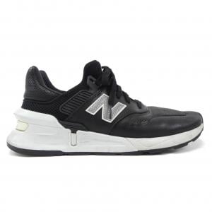 ニューバランス NEW BALANCE スニーカー