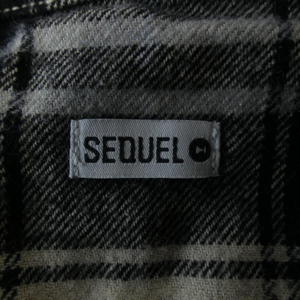 シークエル SEQUEL シャツ