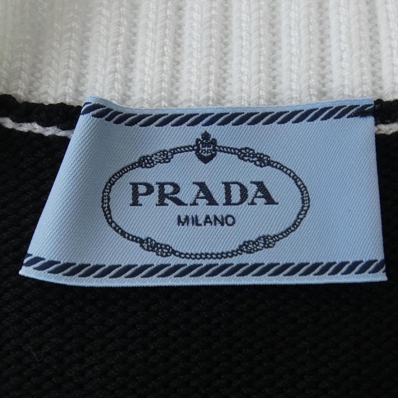 プラダ PRADA カーディガン