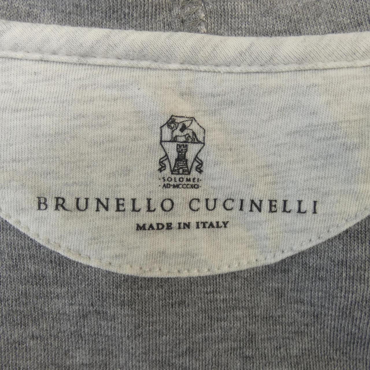 ブルネロクチネリ BRUNELLO CUCINELLI ベスト
