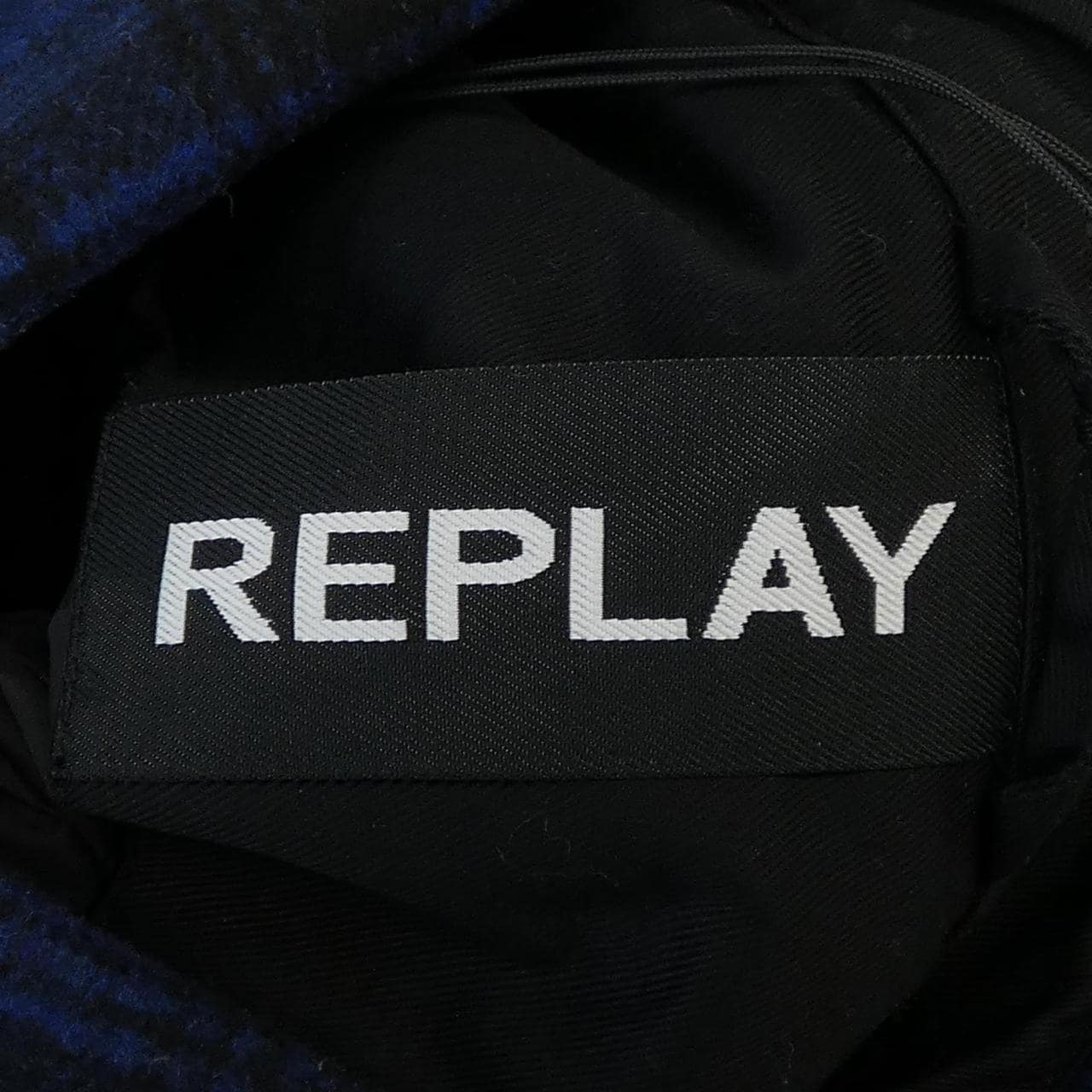 リプレイ REPLAY ジャケット