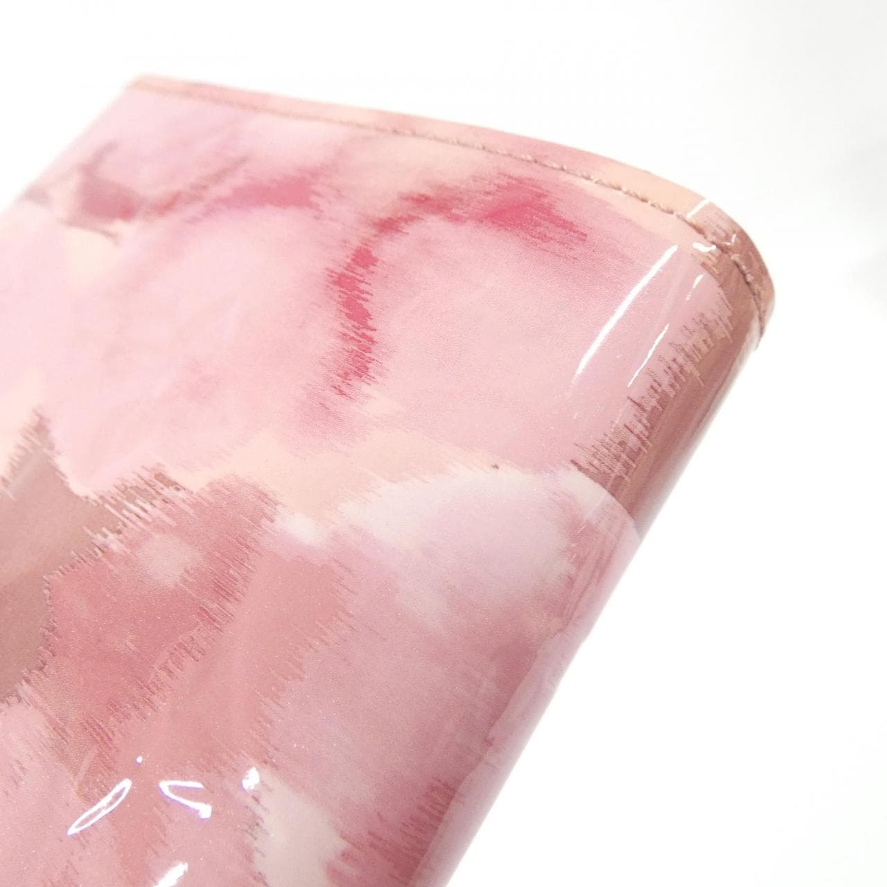 ルイヴィトン モノグラム ヴェルニ フラワー イカット ポルトフォイユ サラ M90023 財布