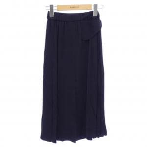 ヌメロヴェントゥーノ N°21 スカート