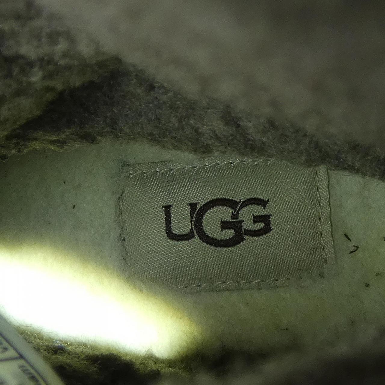 アグ UGG ブーツ