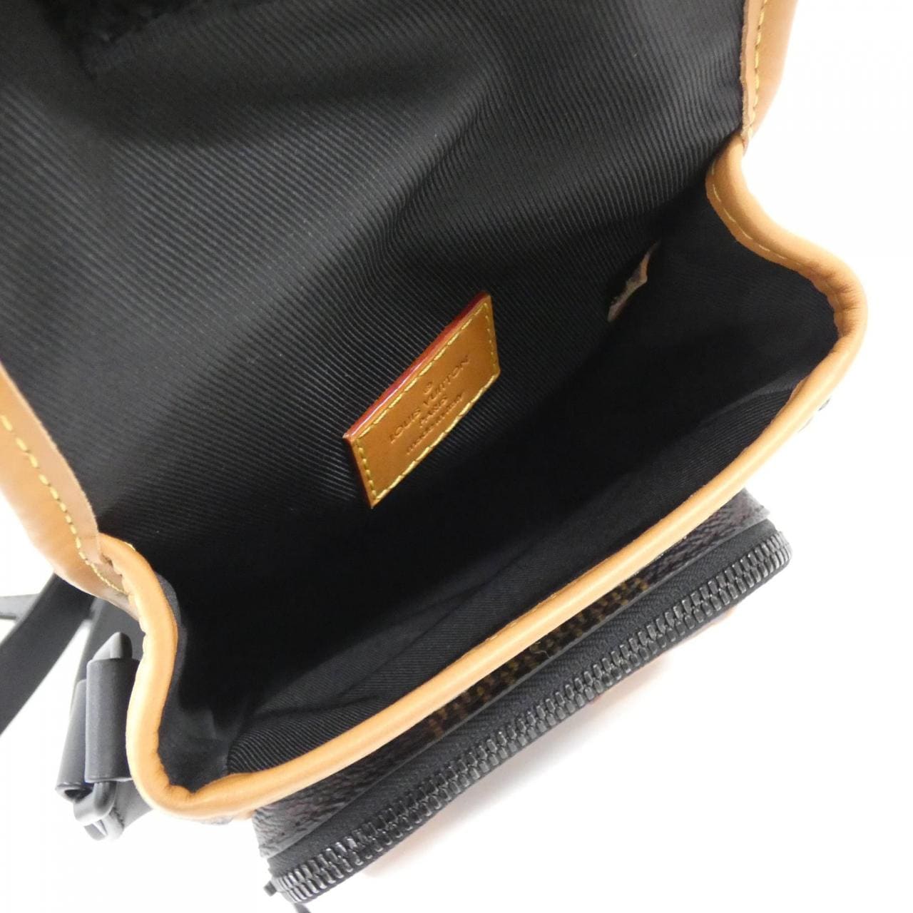 LOUIS VUITTON Damier Giant（LV Squared）亚马逊邮差包 N40357 单肩包