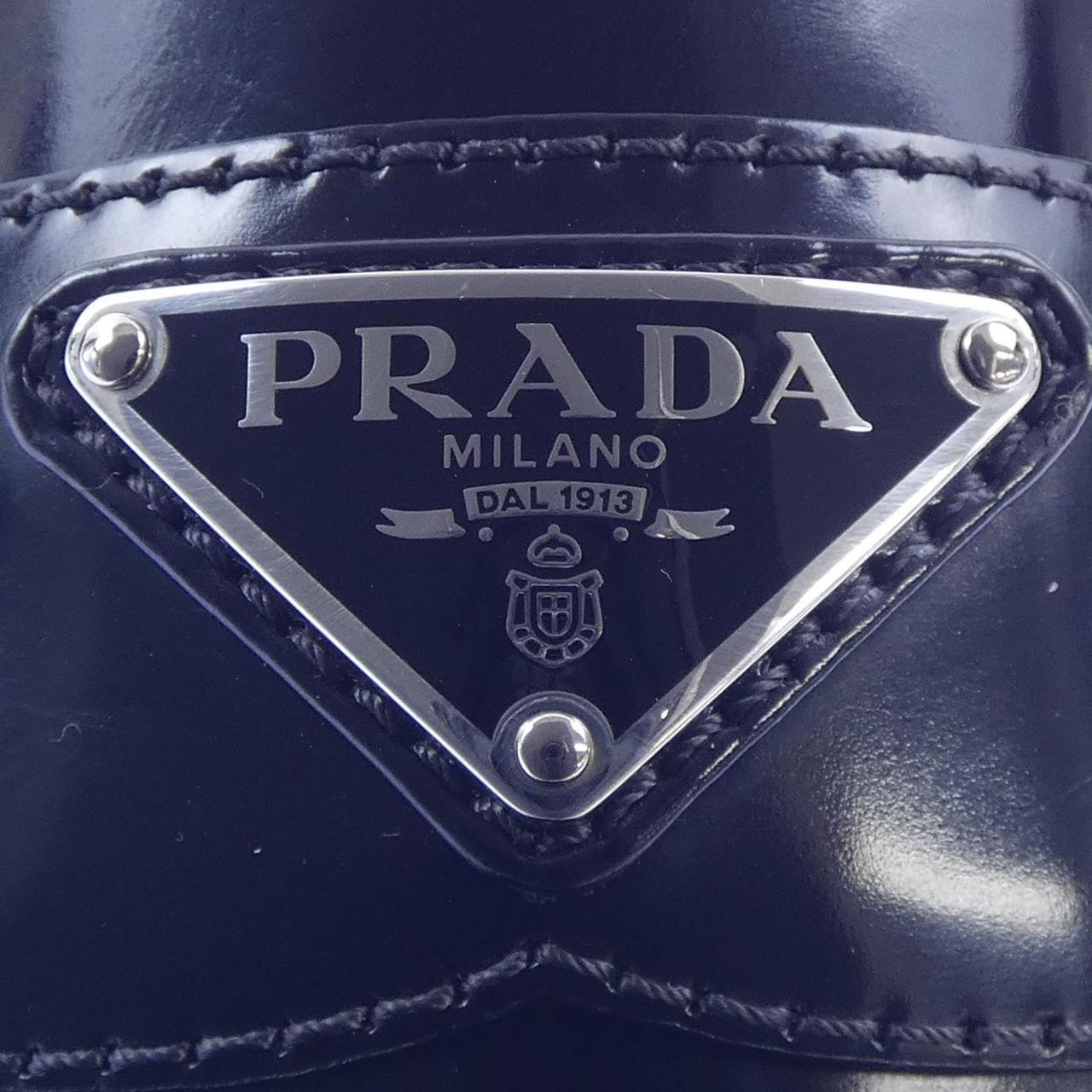 プラダ PRADA アンラインド ローファー トライアングルロゴ 1D238M シューズ