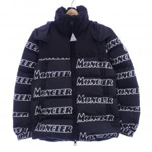 モンクレール MONCLER ダウンジャケット