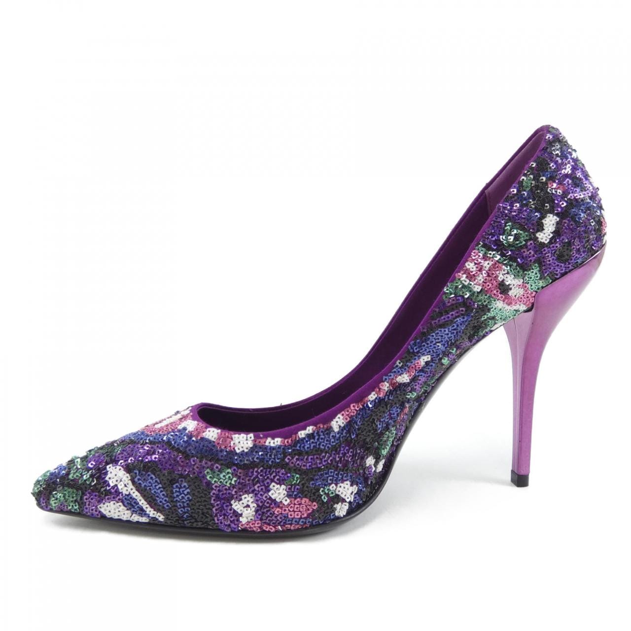 ロジェヴィヴィエ ROGER VIVIER パンプス