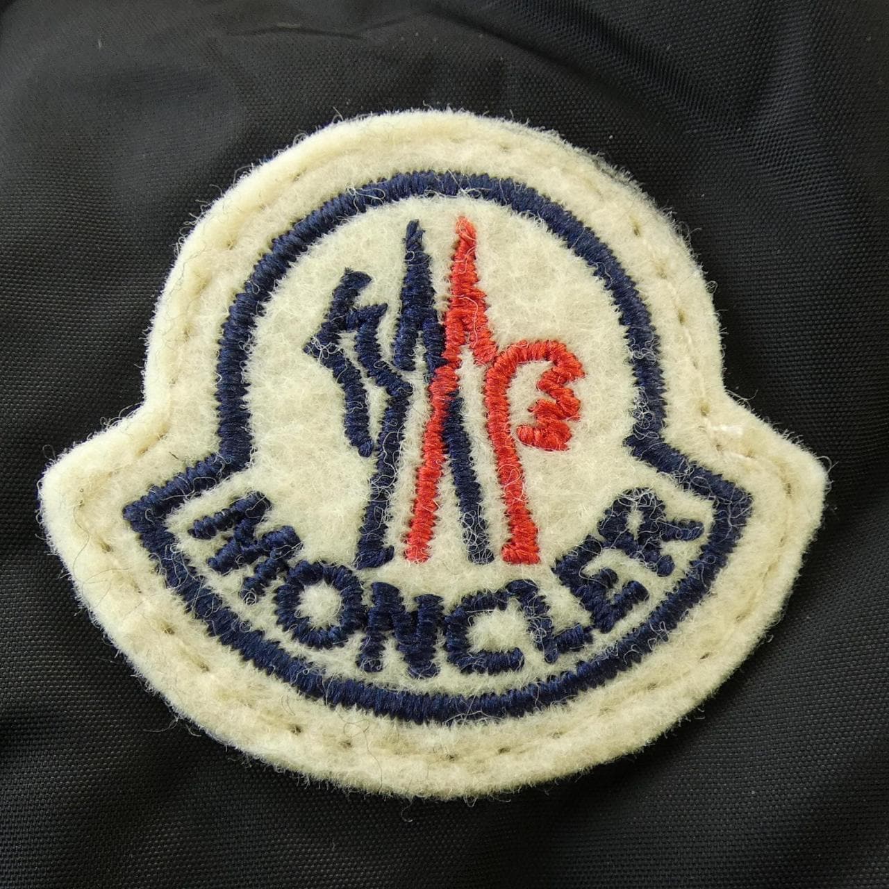 モンクレール MONCLER GUERY ダウンジャケット