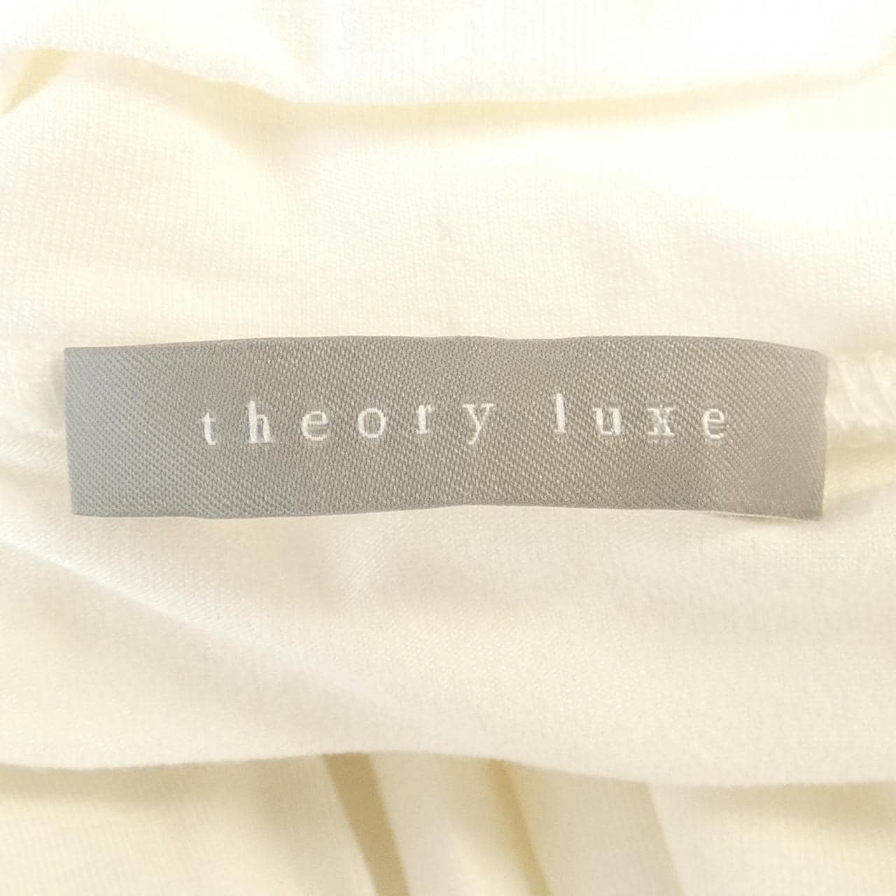 セオリーリュクス Theory luxe トップス
