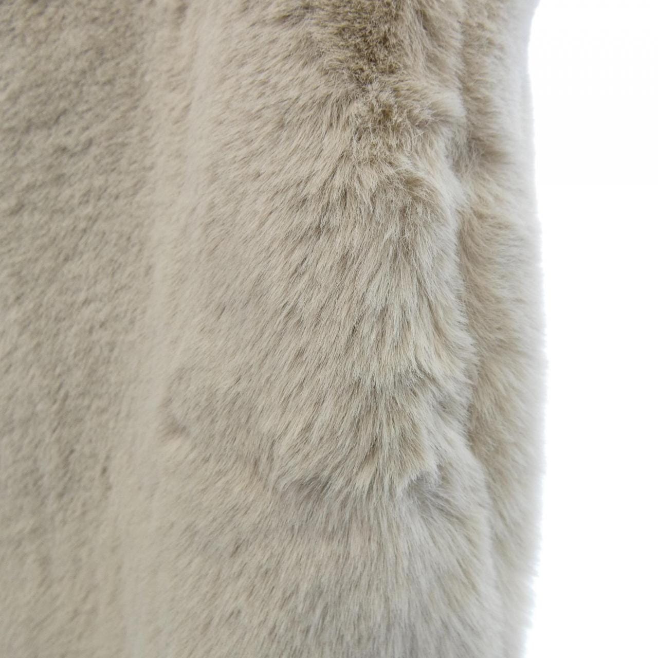 アンフィーロ UNFILO ベスト