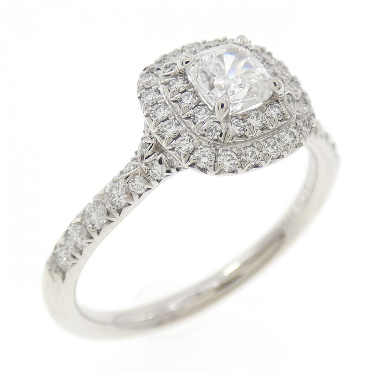 ティファニー ソレスト リング 0.32CT