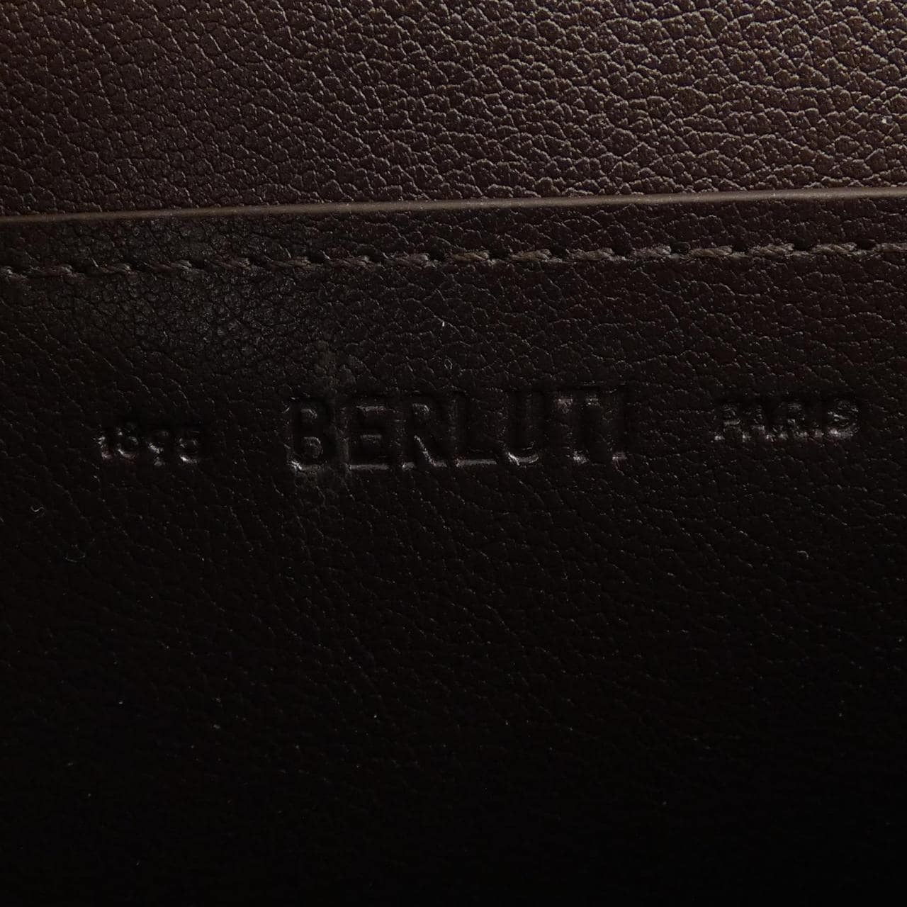 ベルルッティ Berluti エミーオポーチオンストラップ BAG
