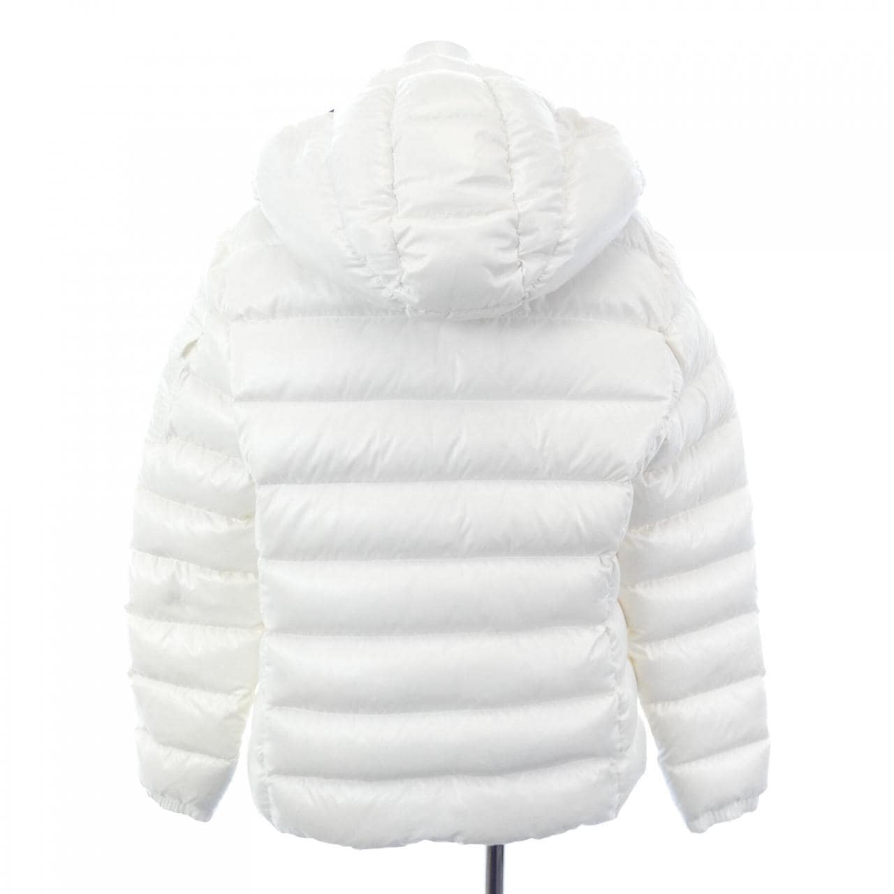 モンクレール MONCLER ダウンジャケット