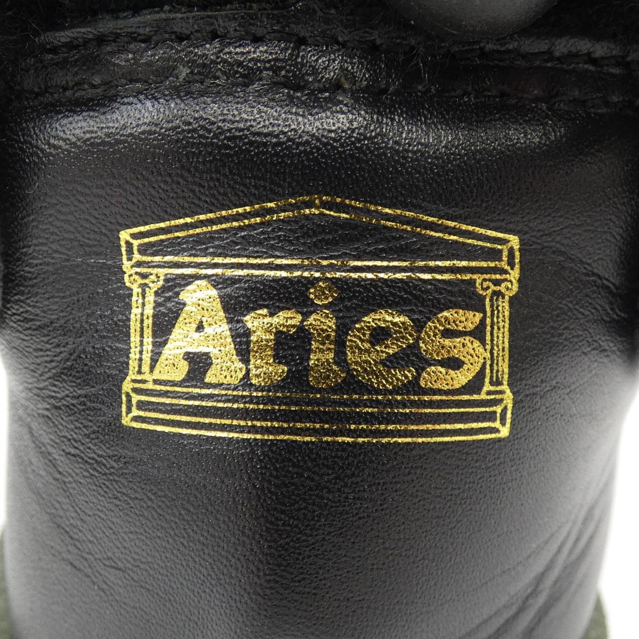 アリーズ ARIES シューズ
