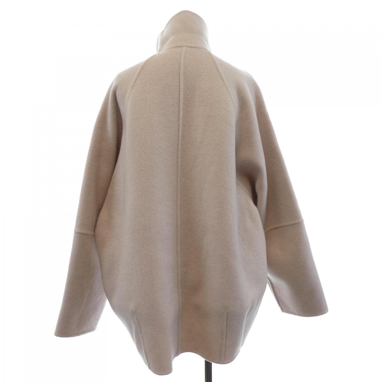 ストラ Stola. コート