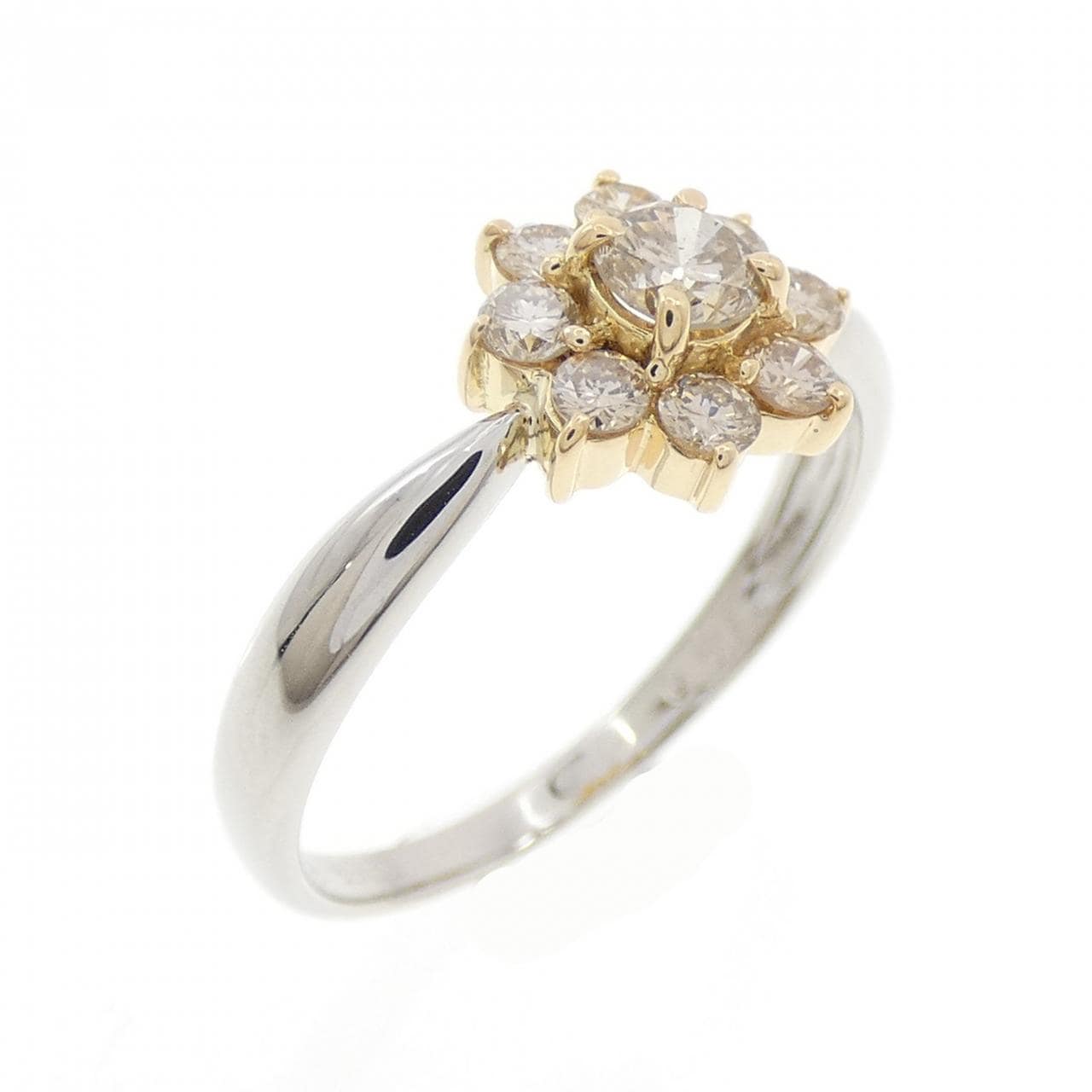 K18YG/PT900 フラワー ダイヤモンド リング 0.50CT