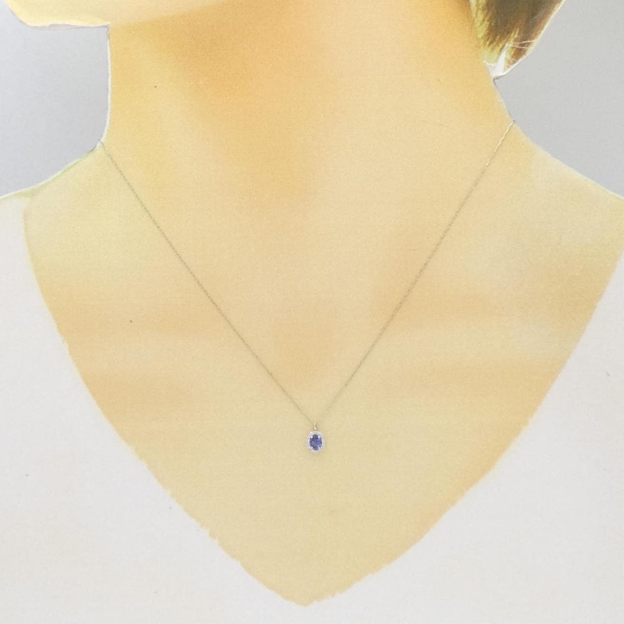 [BRAND NEW] PT Sapphire Necklace 0.20CT