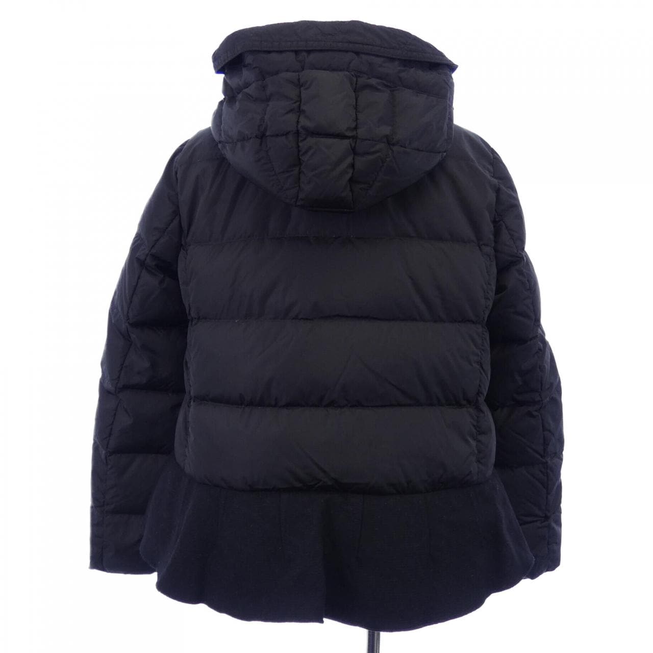 モンクレール MONCLER NESEA ダウンジャケット