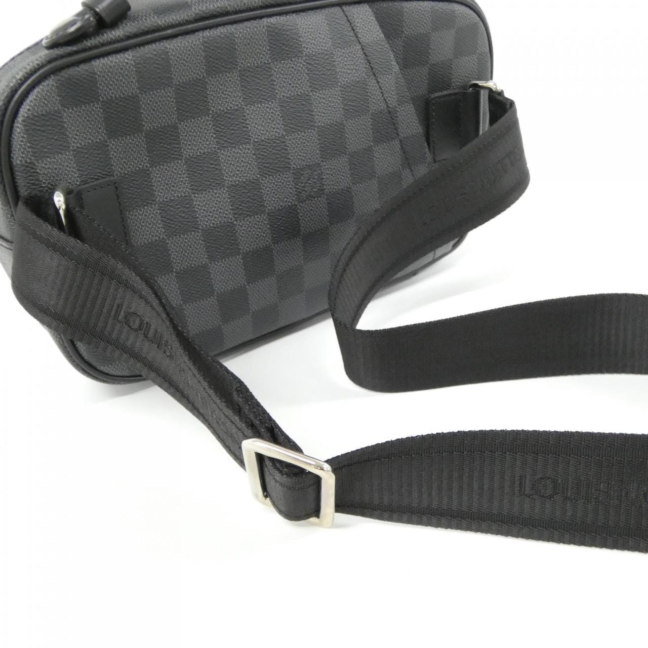 ルイヴィトン ダミエ グラフィット アンブレール N41289 ショルダーバッグ