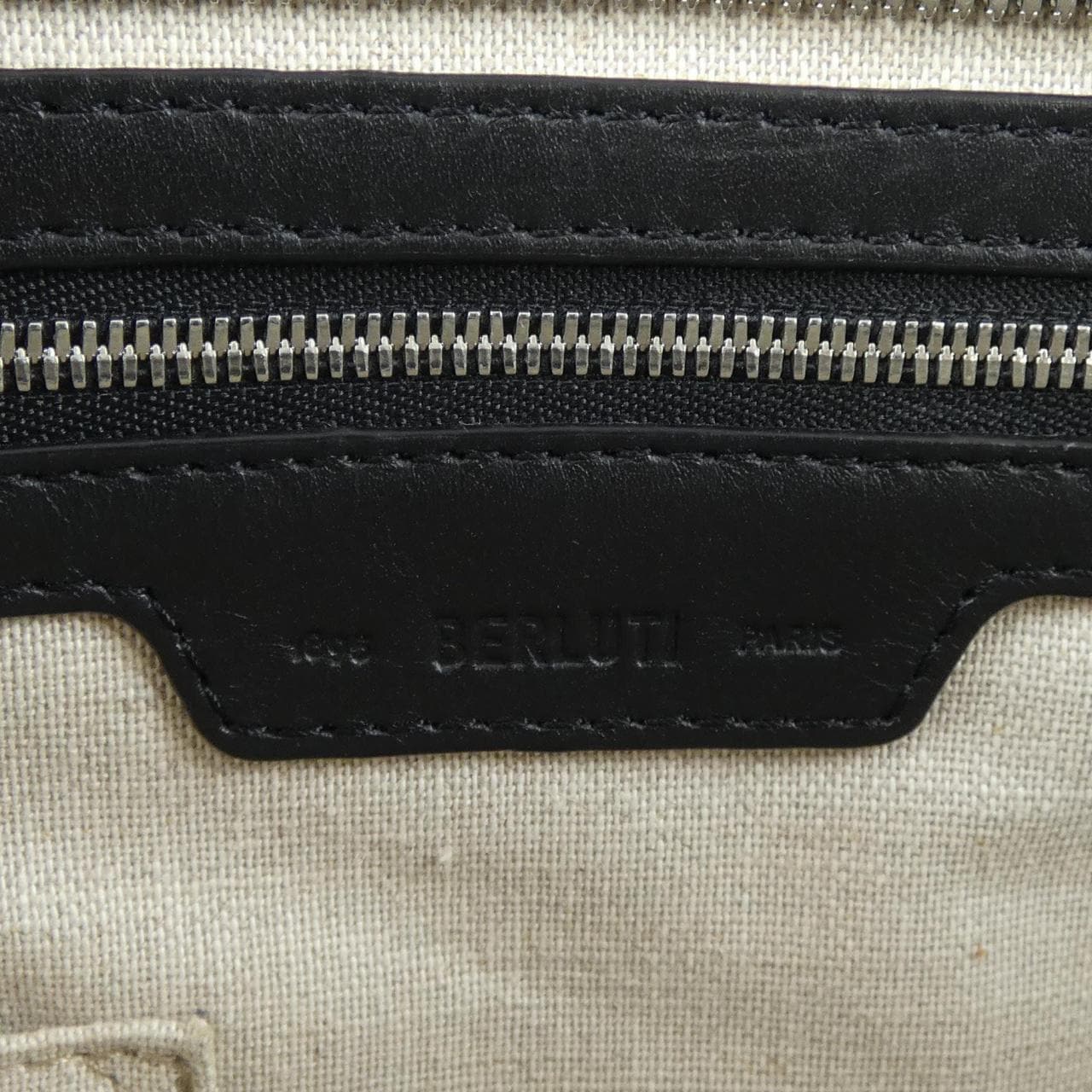 ベルルッティ Berluti アンジュールミニスクリットレザーブリーフ BAG