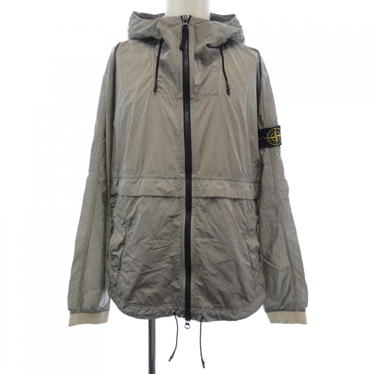 ストーンアイランド STONE ISLAND ブルゾン