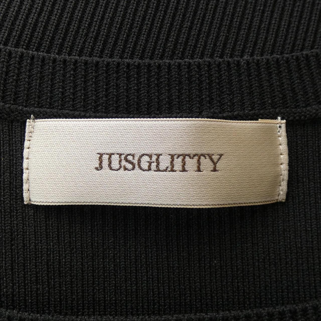 JUSGLITTY Tops