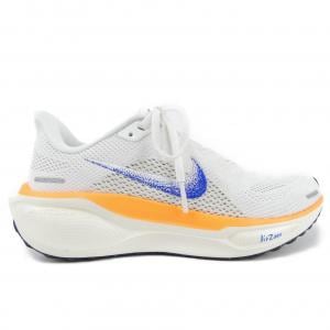 ナイキ NIKE スニーカー