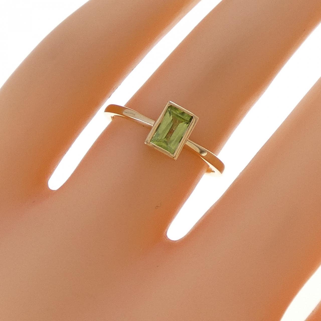 スタージュエリー ペリドット リング