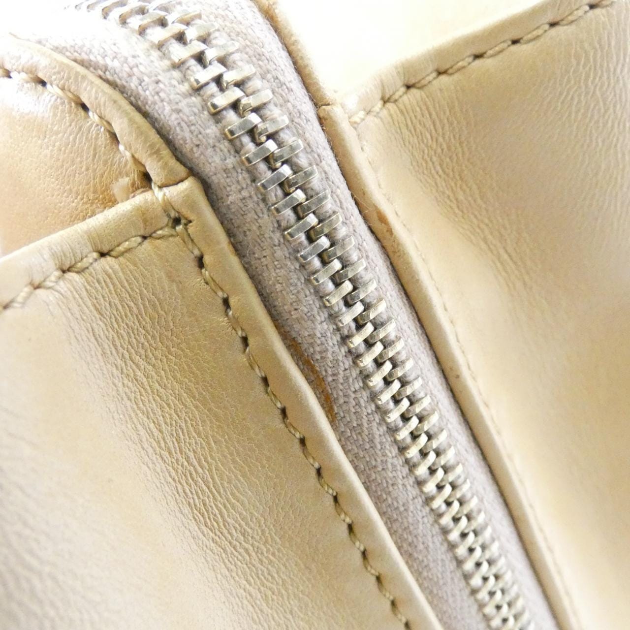 シャネル 18194 バッグ