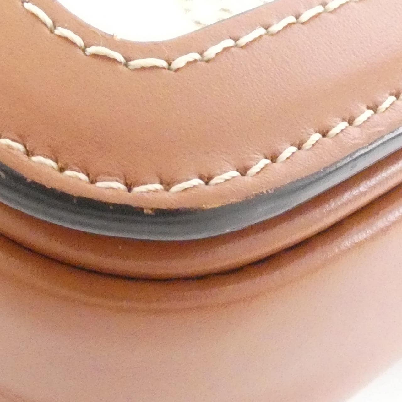 セリーヌ ティーン トリオンフ 188882BZ4 ショルダーバッグ