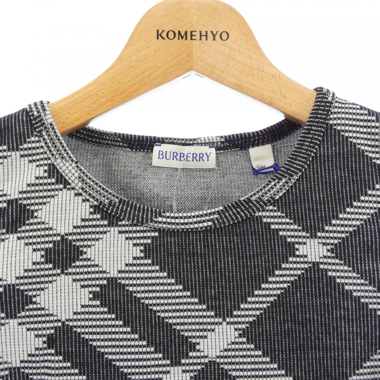 バーバリー BURBERRY 8088088 トップス