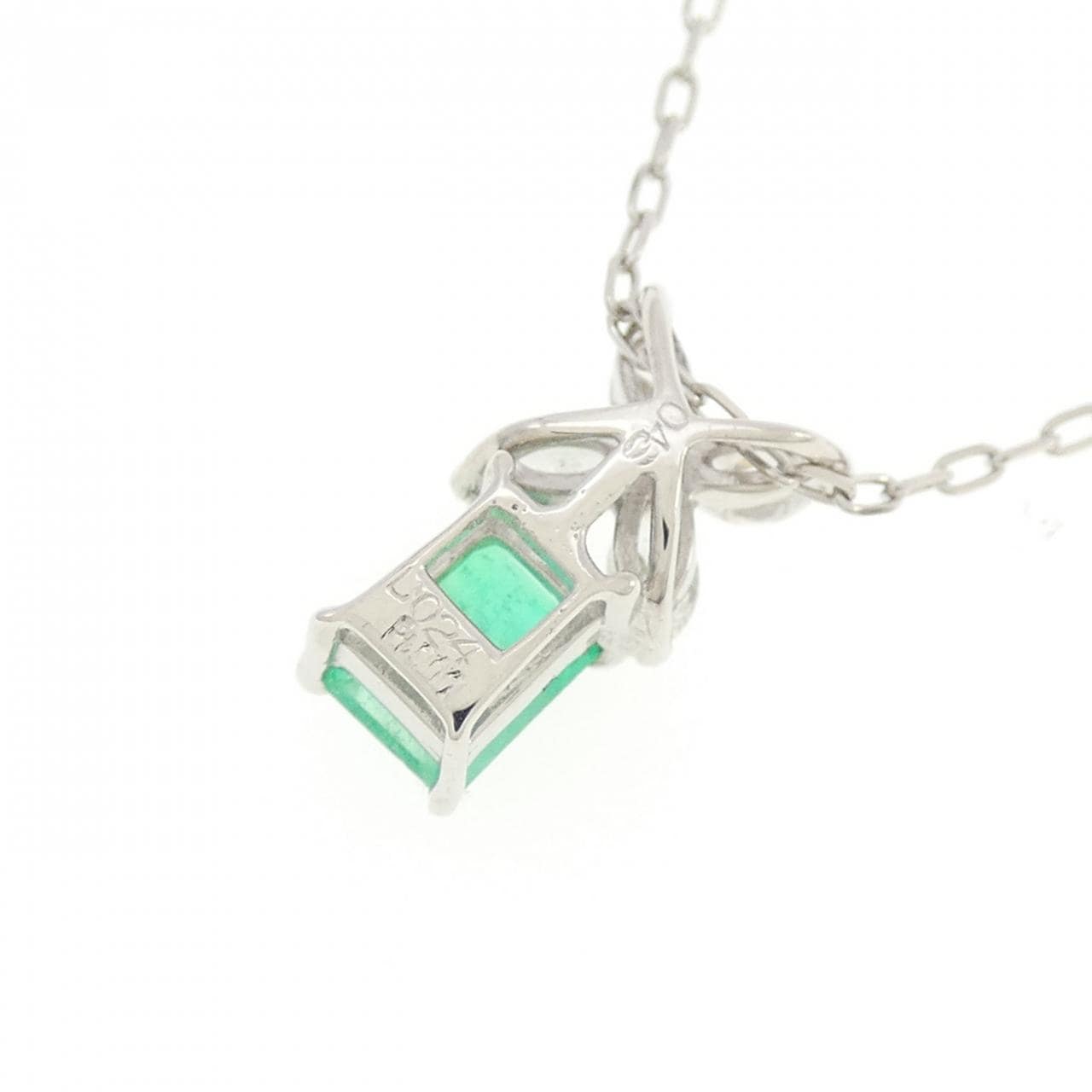 PT900/PT850 フラワー エメラルド ネックレス 0.46CT